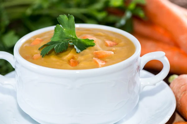 Portion Karottensuppe — Stockfoto