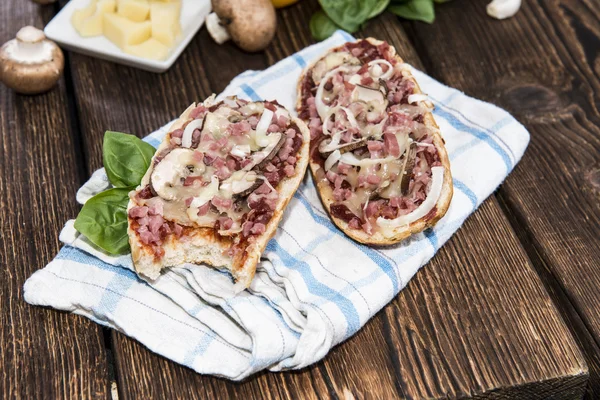 Ham Baguette with Mushrooms — Stock Photo, Image