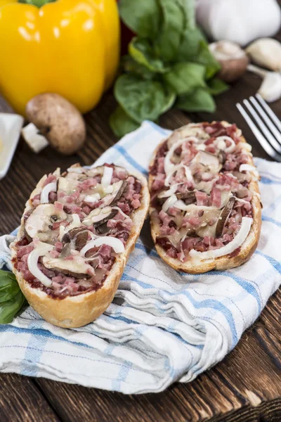 Ham and Mushroom Pizza Baguette — Stock Photo, Image