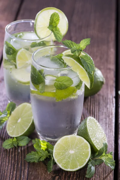 Sparkling Water, Mint and Lime — Stock Photo, Image