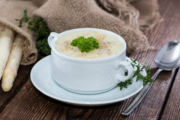 新鮮な自家製アスパラガス スープ — ストック写真