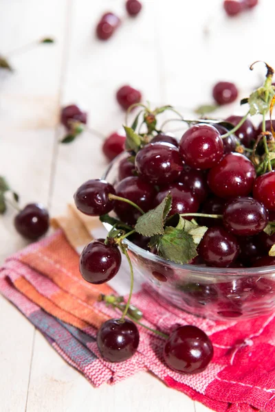 Some fresh Cherries — Stock Photo, Image