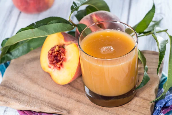 Fresh made Peach Juice — Stock Photo, Image