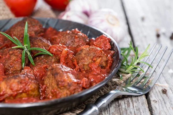 Fresh made Meatballs with Sauce in a pan — Stock Photo, Image