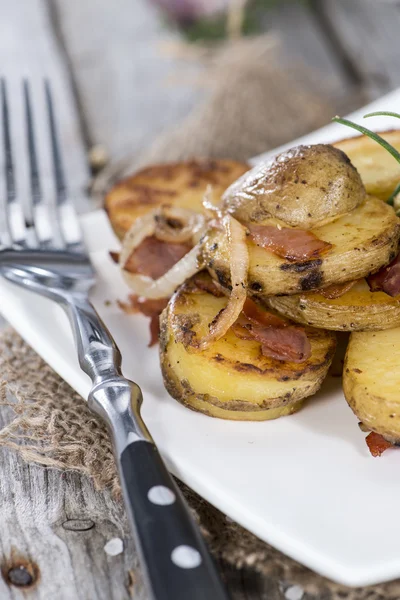 Heap of Roasted Potatoes — Stock Photo, Image