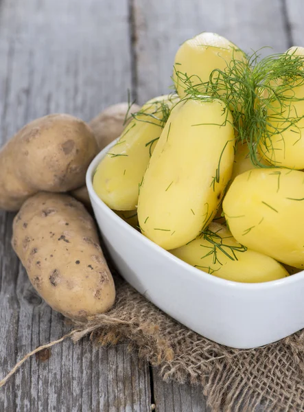 Куча свежего картофеля — стоковое фото
