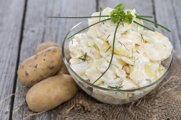 Porción de ensalada de patata casera — Foto de Stock