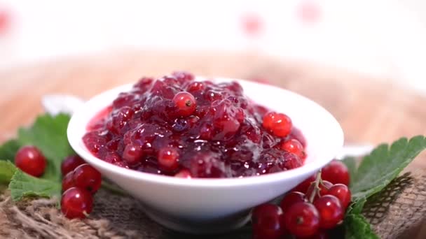 Marmellata di ribes rosso rotante — Video Stock