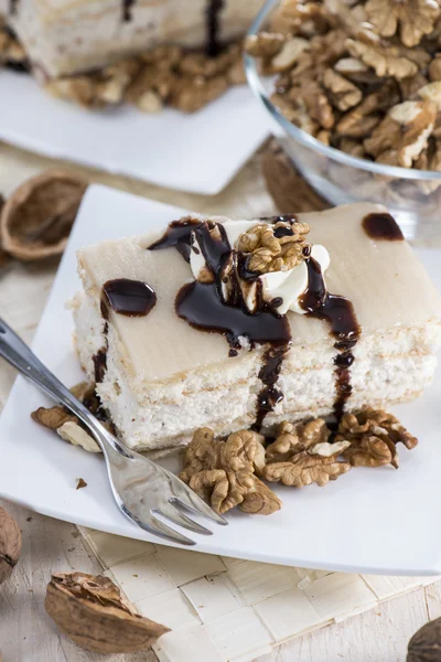 Tarta de nuez de mazapán —  Fotos de Stock