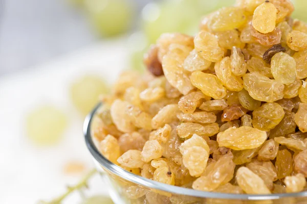 Portion of dried Grapes — Stock Photo, Image