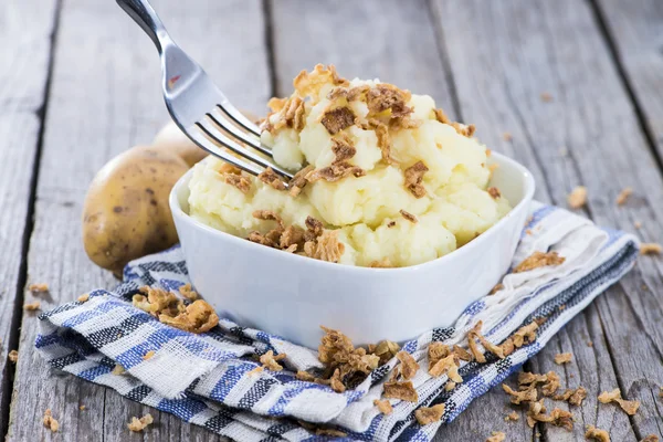 Kartoffelpüree mit gebratenen Zwiebeln — Stockfoto