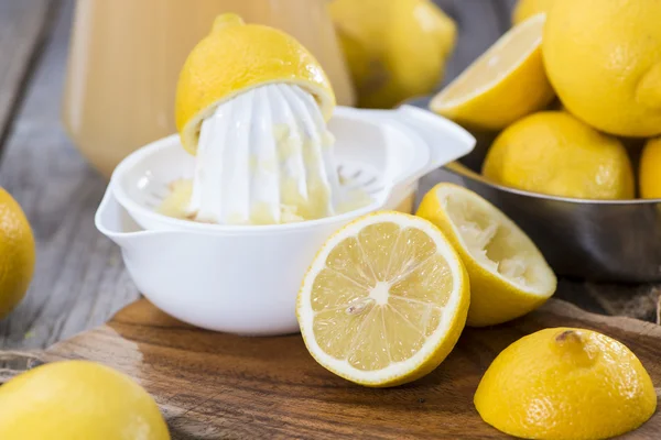 Homemade Lemon Juice — Stock Photo, Image