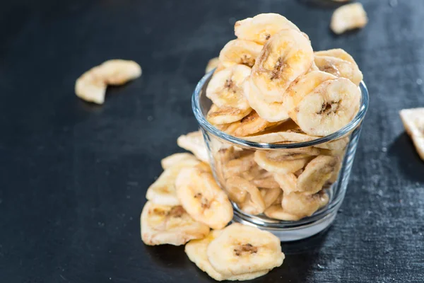 Verse, gedroogde bananenchips — Stockfoto