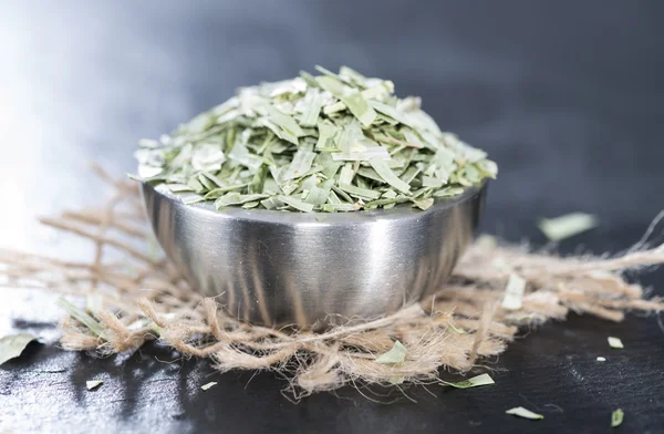 Dried Tarragon in a small bowl — Stock Photo, Image