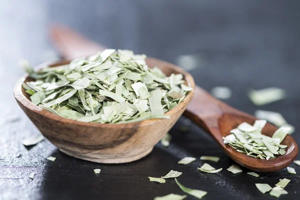 Dried Tarragon in a small bowl — Stock Photo, Image