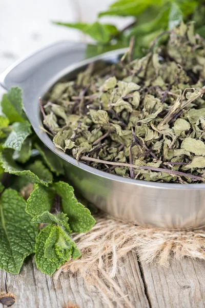 Dried Mint in a bowl — Stock Photo, Image