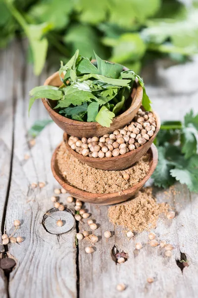 Stacked Bowls with Cilantro — Stock Photo, Image