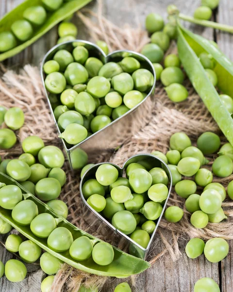 Erbsen mit Herzform — Stockfoto