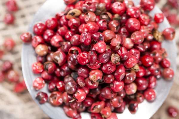 Pink Peppercorns (close-up shot) — Stock Photo, Image