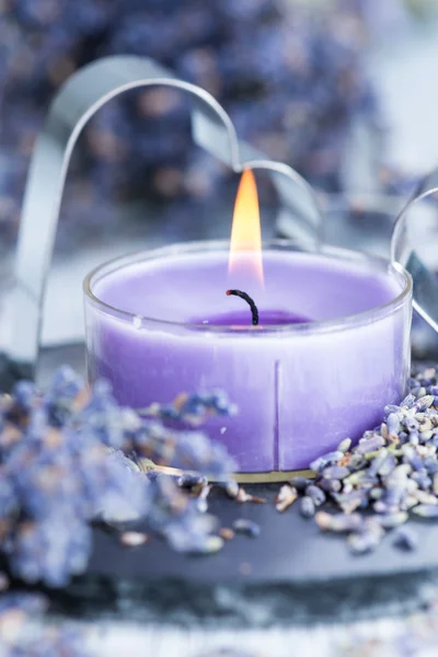 Lavendelkerze — Stockfoto