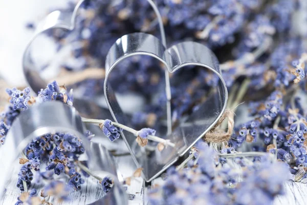 Lavendel und Herzformen — Stockfoto