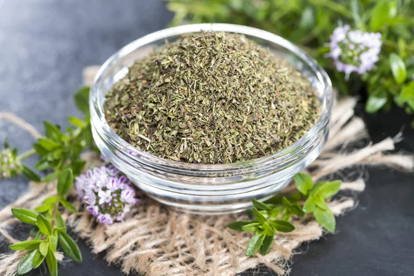 Porção de Winter Savory — Fotografia de Stock