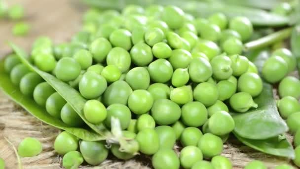 Heap of fresh Peas — Stock Video