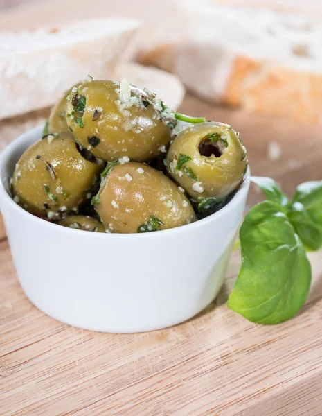 Anteil grüner Oliven — Stockfoto