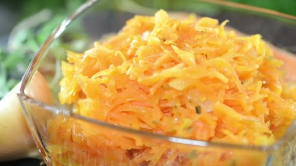 Салат з моркви — стокове відео