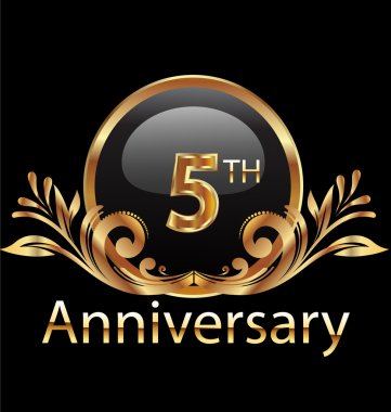 Altın 5 yıl yıldönümü doğum günü