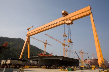 Tersanenin süper büyük Goliath Crane 'i..