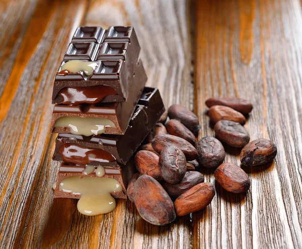 Cokelat dan biji kakao — Stok Foto