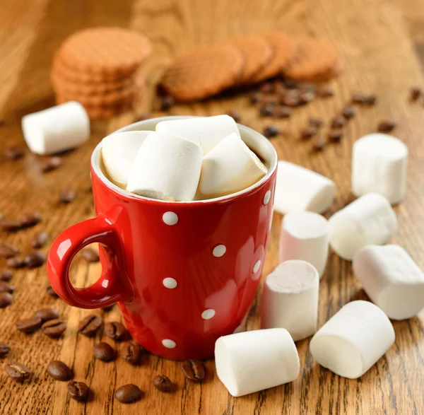 Café com marshmallows — Fotografia de Stock