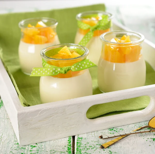 Italian dessert panna cotta — Stock Photo, Image