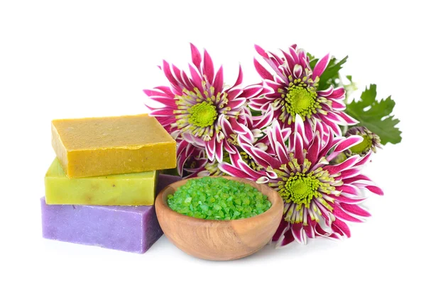 Zeezout, zeep en bloemen — Stockfoto