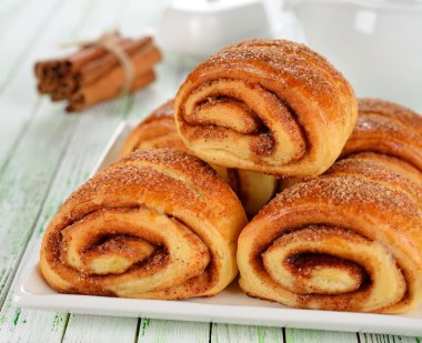 Tarçınlı rulo