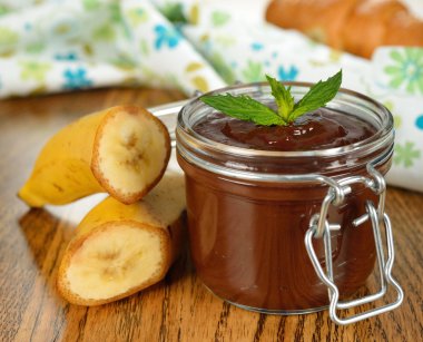 muz ile çikolata tatlı