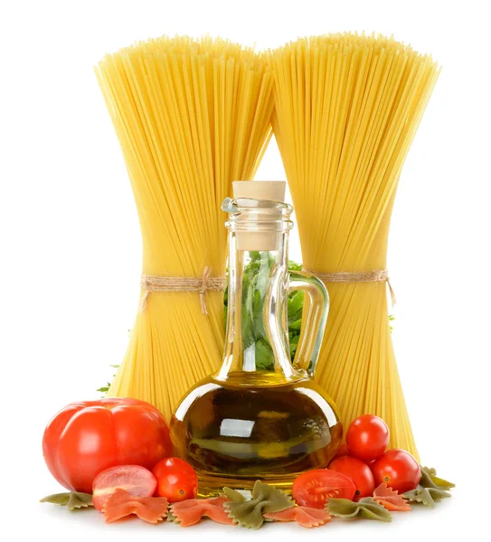Tomates, pâtes et huile d'olive — Photo