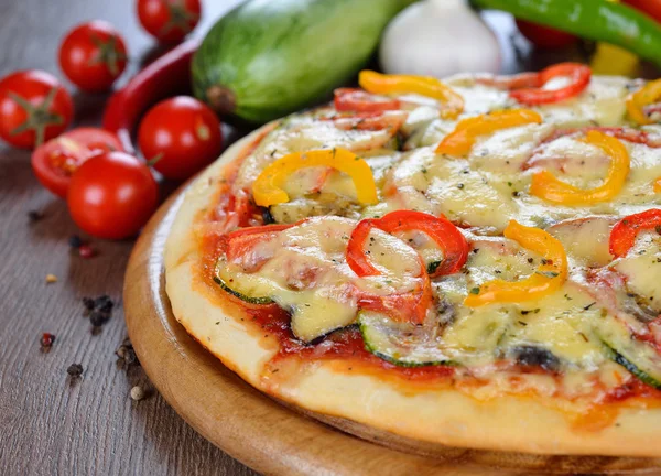 Pizza vegetal — Fotografia de Stock