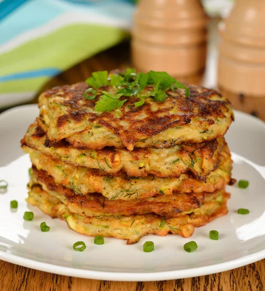 Frittelle di zucchine — Foto Stock