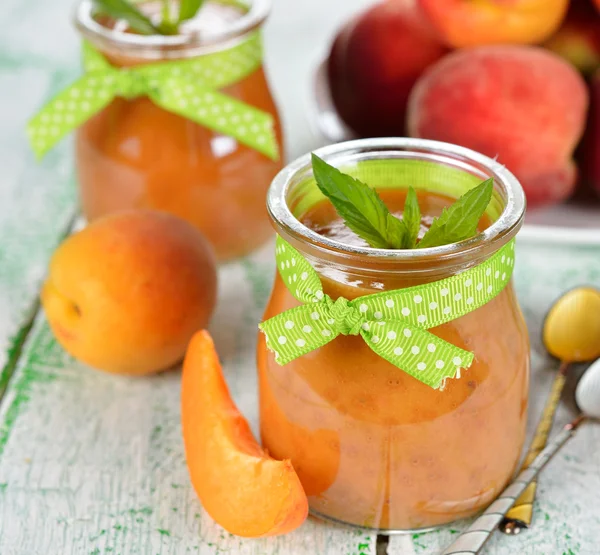 Peach puree — Stock Photo, Image