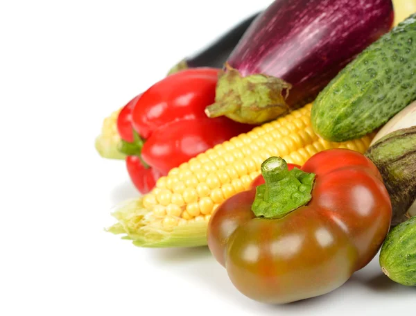 Verduras sobre un fondo blanco — Foto de Stock