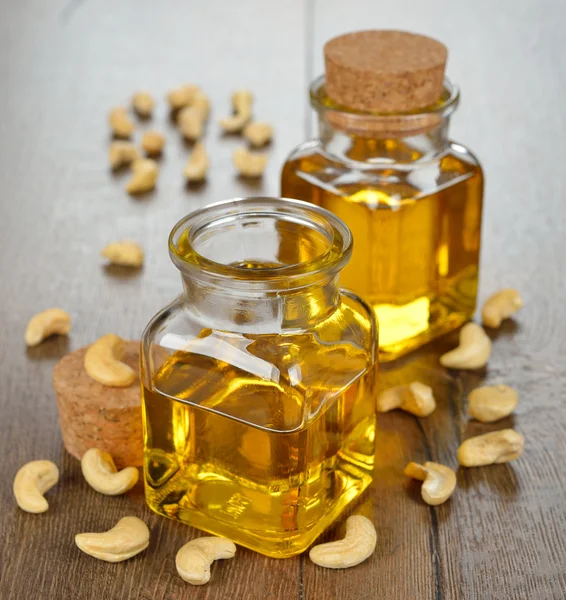 Oil from cashew — Stock Photo, Image