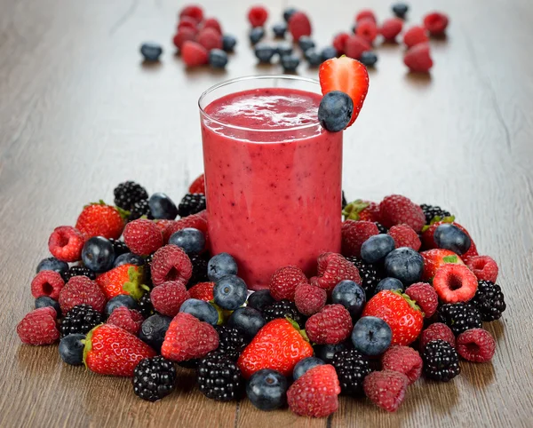 Berry smoothie — Stock Photo, Image