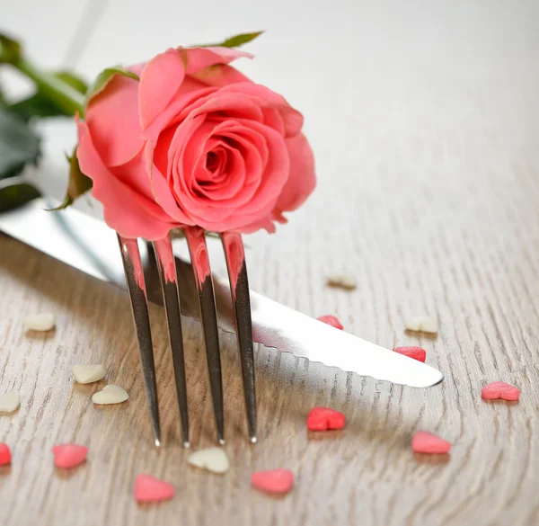 Cutlery and flowers — Stock Photo, Image