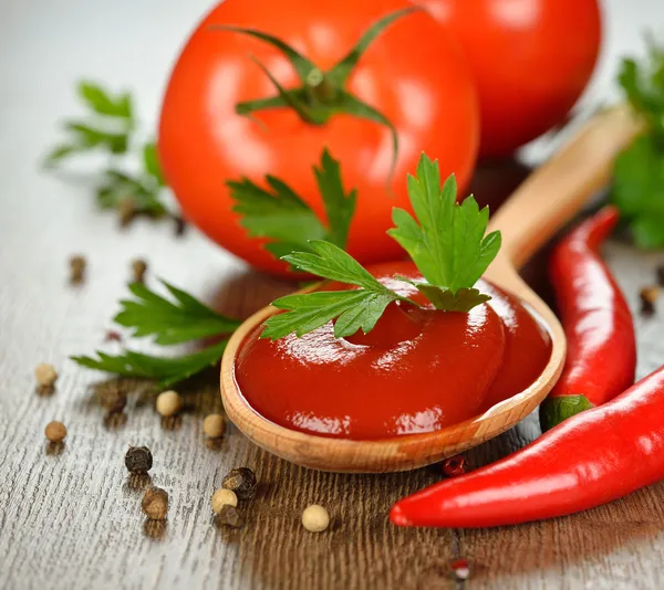 Tomatensoße — Stockfoto