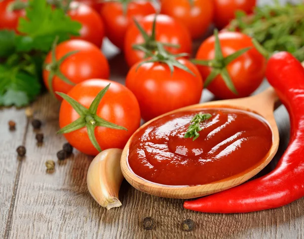 Tomatensoße — Stockfoto