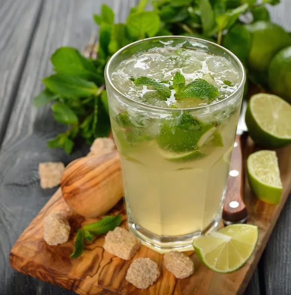 Cocktail al mojito — Foto Stock