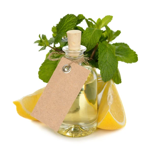 Etherische olie van pepermunt en citroen — Stockfoto