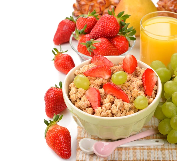 Muesli with strawberries — Stock Photo, Image